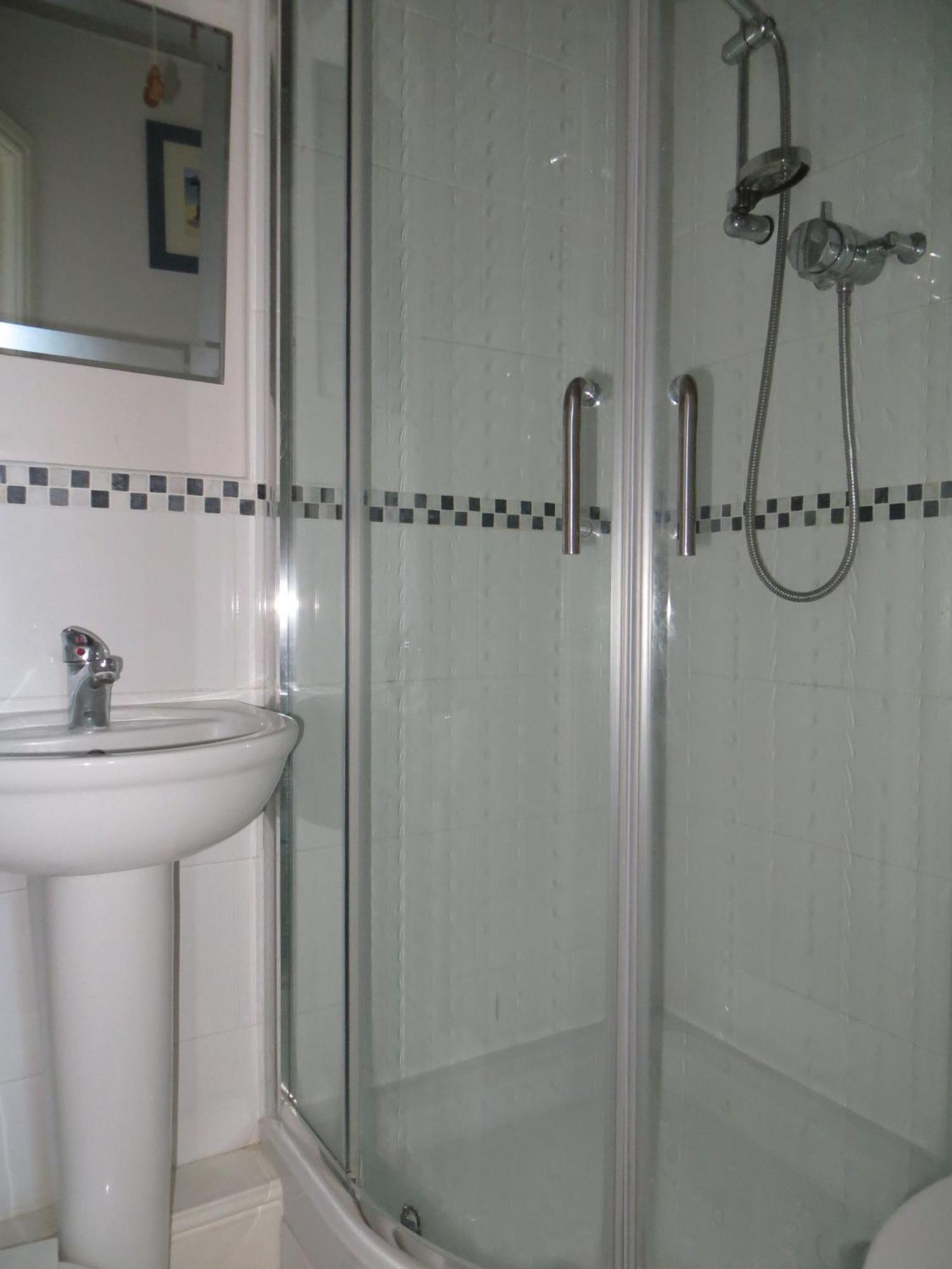 Guest house Avondale 3*